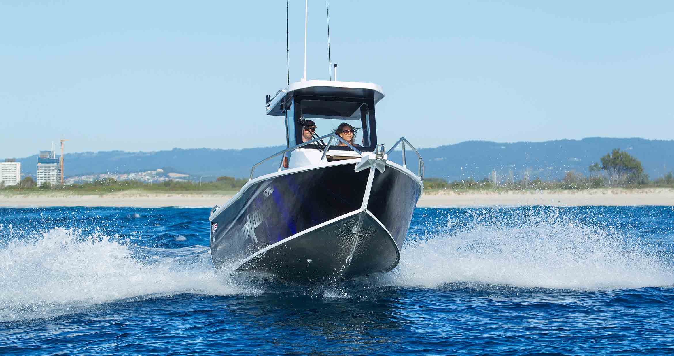 589 Ocean Ranger Centre Cab