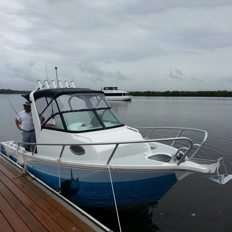 Gospel 625 Plate Cuddy Cabin with hardtop